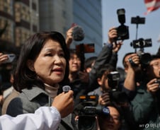 '컷오프' 이진숙, TK 재보궐 재배치?…주호영·한동훈 연대설도