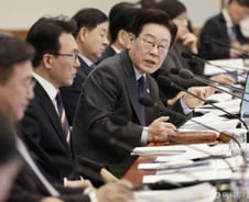 대통령실 참모 15명은 '다주택자'…장·차관급 38명 달해