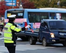 "감기약도 위험하다고?"…운전하면 안 되는 약물 490종 단속
