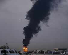 트럼프 발뺀 자리 UAE 참전의사..."호르무즈 개방 군사역할 검토"