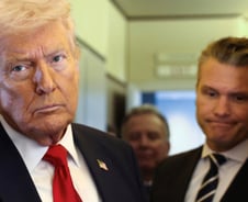 트럼프 "이란서 꽤 빨리 철수…또 핵개발 땐 정밀타격"