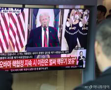 "미국 원유 사든가 직접 싸우든가"…트럼프, 호르무즈 개방 떠넘겼다