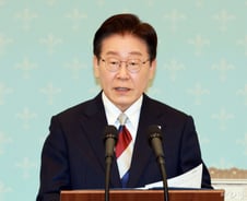 "李대통령이 응원하는 후보?"...與, 지선 홍보 단속 나선 이유