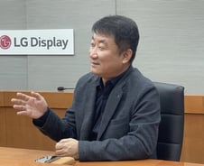 "1000시간 걸리던 개발 이틀만에"..VDE가 바꾼 디스플레이 혁신[R&D 인사이드]