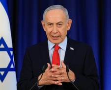 "아직 목표 남았다"...이스라엘 '미-이란 휴전' 아랑곳, 헤스볼라 공습