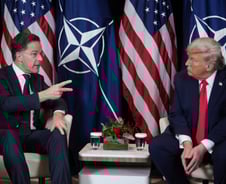"필요할 때 없더라" 트럼프 NATO에 '뒤끝'…백악관 "매우 유감"