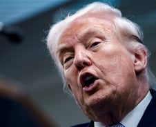 또 韓日 콕 집었다..."美 안 도와" 트럼프, 주한미군도 '뻥튀기'