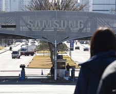 "성과급 45조 달라"는 삼전 노조...파업 땐 1분에 '수십억' 손실