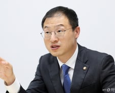 [인터뷰]김상욱 "울산 시민 단일화 원해…조국 걸림돌 안 된다"