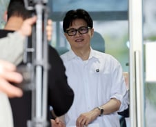 "후보 내야""복당"…국힘, '한동훈 등판' 부산 북갑 공천 놓고 '시끌'