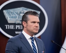 미국 전쟁부 장관 "이란 합의 안 하면 전투 재개…합의하길"