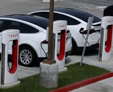 "석유 필요없네" 유럽판매 50%↑·美도 관심…전쟁에 빛본 이 제품