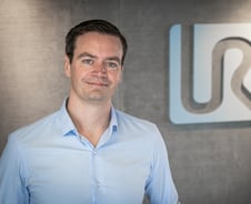 "기술 임계점 넘은 피지컬 AI, 일단 실험부터 시작해야"