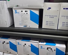 [르포]수술 한 건당 주사기 10개씩 쓰는데..."재고 없어요" 병원들 '한숨'