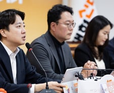 이준석 "26조원 세금 하사 이재명 정부, 다른 손으로 세입자 등골 빼"