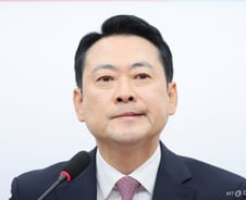 장동혁, '사퇴론' 일축…"지방선거 마무리하고 당당히 평가받겠다"