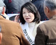 [속보]이진숙 "재·보궐 출마? 지금은 대구 지키겠다는 마음밖에"
