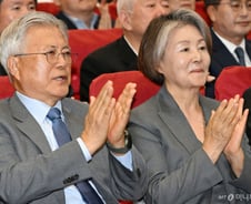 [단독]與 광역단체장 후보들, 다음달 7일 문재인 전 대통령 예방