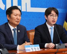 하정우 AI수석 출마 공식화…"해양수도X피지컬 AI=부산 대전환"