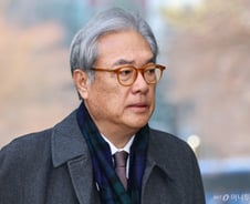 '尹 비서실장' 정진석, 재보선 출마 선언 "의회·진영 바로 세울 것"