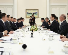 "경제규모 26배 커졌는데 규제는 그대로...동일인제 폐지해야"