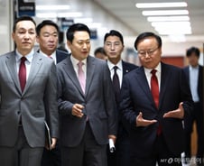 [속보]장동혁 "제명된 인사와 연대와 다른 당과 연대는 분명히 다른 문제"