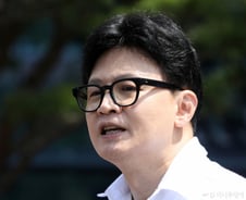 한동훈 "종합특검, 출국금지 무리수 반복…할 테면 해보라"