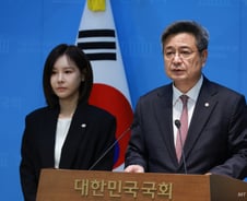 국민의힘 김장겸, 선거철 '나무위키 허위정보 확산 방지' 토론회 개최