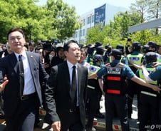 [현장+]"내란당이 여길 왜 오나"...광주 찾은 장동혁에 쏟아진 야유