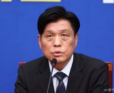 김관영, '당원 명부' 불법 입수 논란…민주당 "전달 자체가 심각"