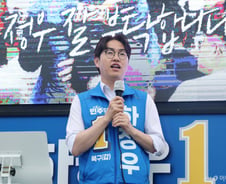 "보수 재건? 쌈박질은 서울 가서 하라"...하정우, 박민식·한동훈 직격