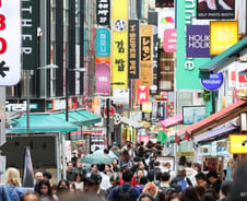 韓 여행 최고인데 결제만 하면 멘붕…외국인 지갑 막는 결제 인프라