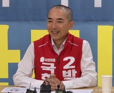 박민식 "북구서 '명태균식' 여론조사가…새벽부터 밤까지 골목골목 다닐 것"
