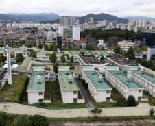 벌금 못 내면 가두는 한국…해외는 처음부터 '낼 수 있는지' 따진다