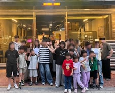 딸 얻은 사장님, 보육원 아이들과 '고기파티'…쌈 건넨 고사리손에 '울컥'[오따뉴]