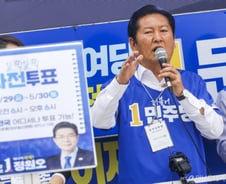 '한강벨트'에 뜬 정청래..."李대통령 지키자" 지지층 결집 총력