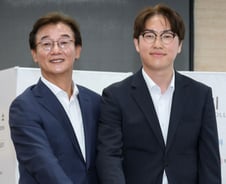 "혼자 투표 못하나" 한동훈에…하정우 "본인도 하면 될 일" 반박