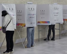 오전 9시 사전투표율 13.4%…서울 12.9%, 경기 11.4%