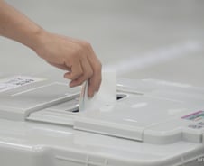 [속보]사전투표 2일차 오전 10시 투표율 14.3%…직전 투표보다 1.62% 높아