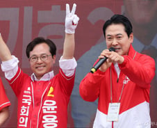 장동혁 "지선 승리 목표로 손가락질 버텨와…내일 투표해야 결실"