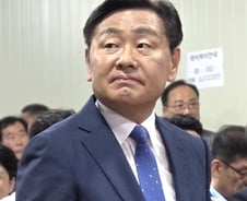 '무소속' 김관영 낙선 "결과 존중…전북의 열망 가슴에 품겠다"