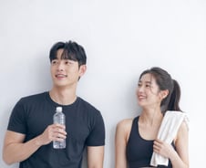 레슬링 한 판 붙고 "연락처 좀"...'프사기' 지친 남녀들 모였다[트민자]