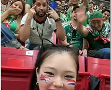인종차별 당한 韓 유튜버, 멕시코전 초대받았다…FIFA "존중·포용"