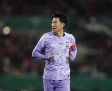 보랏빛은 처음...한국 대표팀, 멕시코전서 '무궁화' 유니폼 입는다