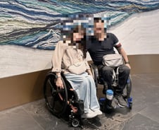 "휠체어 탄 대만 부부, 겁에 질려"...강남역 취객 막은 한국인 찾았다[미담의 재발견]