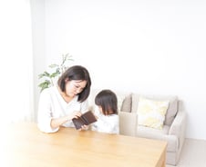 "내가 넣은 돈인데"…아이 통장, 부모가 마음대로 써도 될까