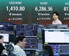 "모든 업종 빨간불" 코스닥 6% 급등...개미는 "일단 내리자"