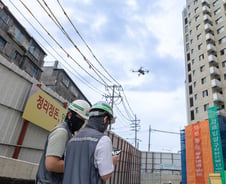 "복잡한 건설 현장 한눈에"…매주 드론 띄워 시공오류 막는다