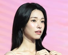 하영, 결국 사과 "무지한 채 '친일' 증조부 자랑…독립유공자 존경"