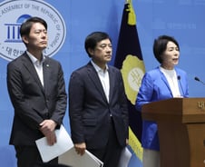 '수석 최고위원' 최민희, 당선소감 "눈물나게 감사…두배 세배 갚겠다"